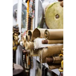 קלפים מגולגלים לכתיבת אמנות יהודית בכתב סת"ם