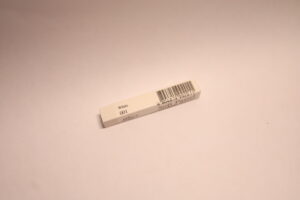 גיר פחם לבן לטשטוש אחר מחיקות עבור סופר סת"ם